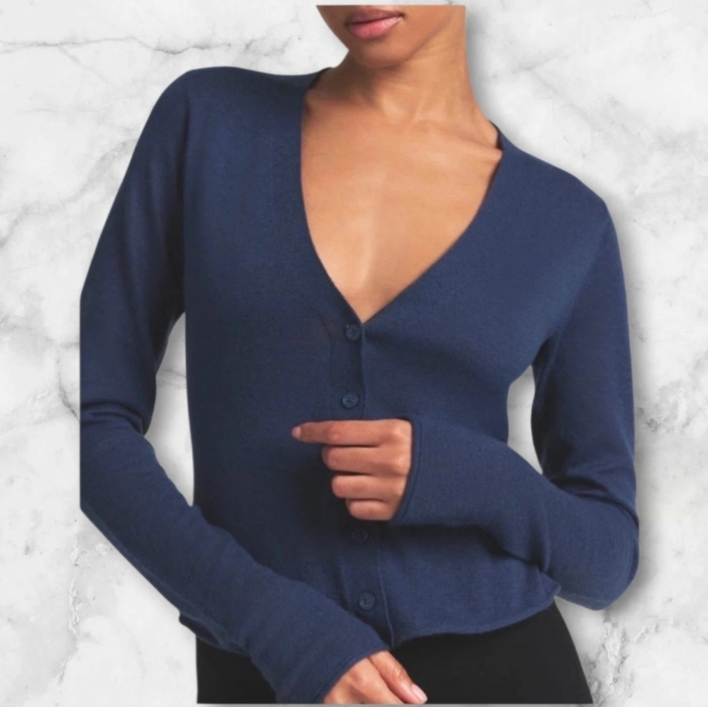 SKIMS‎ Long Sleeve Button Featherweight Cashmere Cardigan Shirt